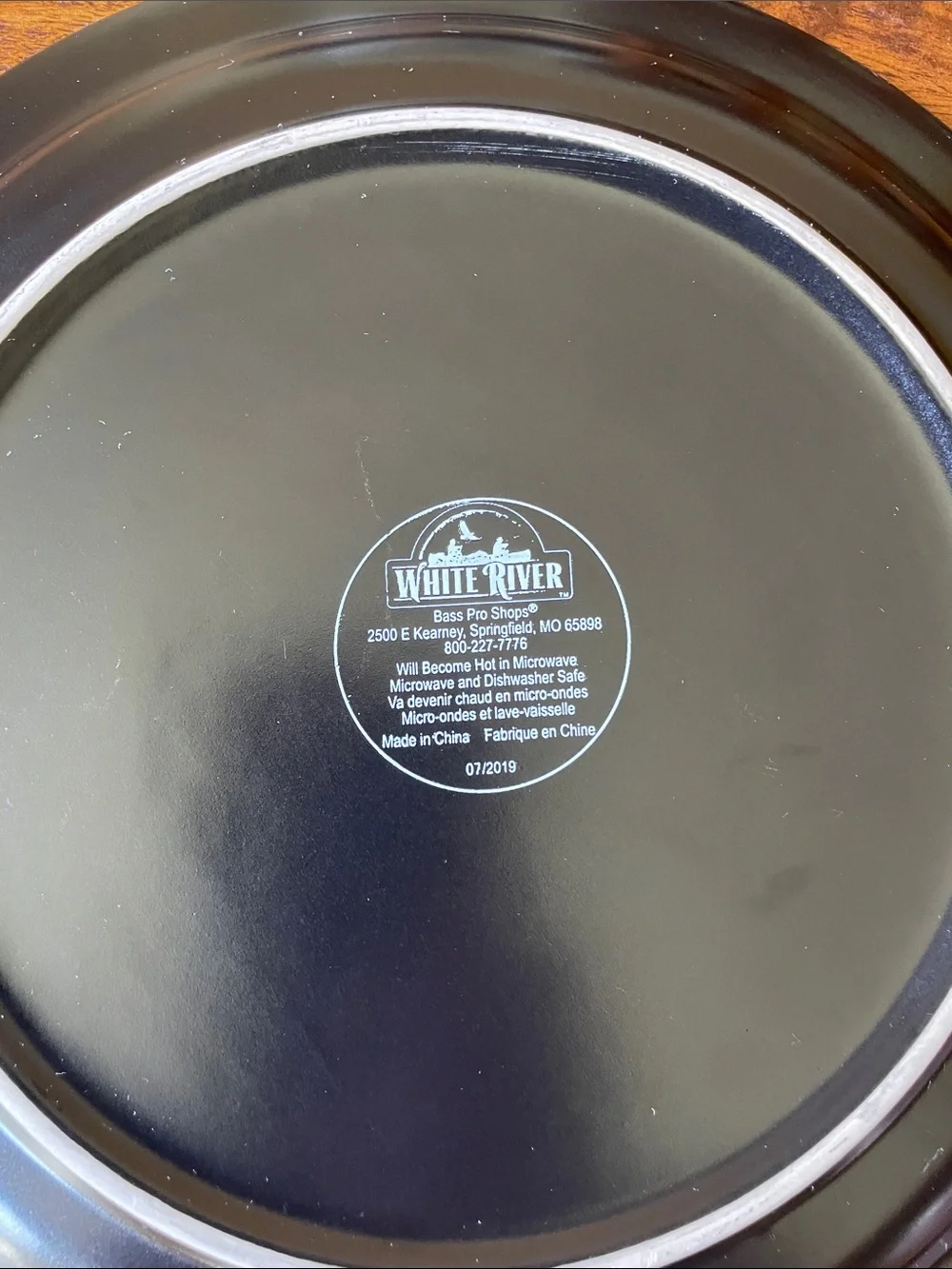 2 Moose Wilderness Log Cabin Theme Dinner Plates by White River Bass Pro Shops